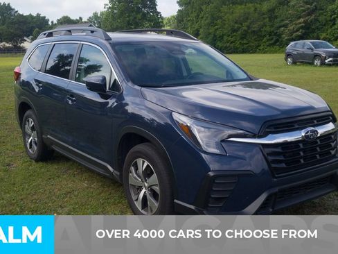 Used 2025 Subaru Ascent Premium AWD/4WD image 2