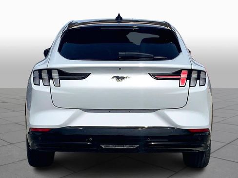 Used 2021 Ford Mustang Mach-E Premium image 5