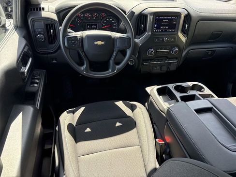 Used 2025 Chevrolet Silverado 1500 Custom RWD image 18