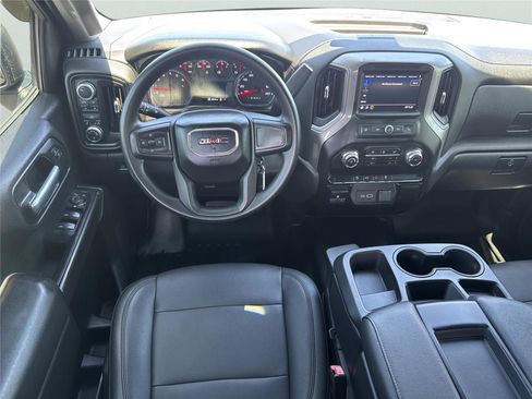 Used 2021 GMC Sierra 1500 4x4 Crew Cab w/ Sierra Value Package image 14