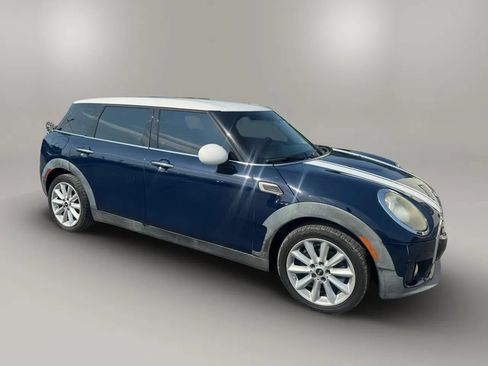 Used 2016 MINI Cooper Clubman FWD image 5
