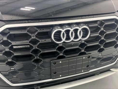 Used 2024 Audi Q5 2.0T Premium Plus AWD/4WD image 30