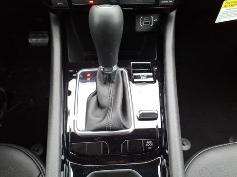 New 2026 Jeep Compass Limited image 11