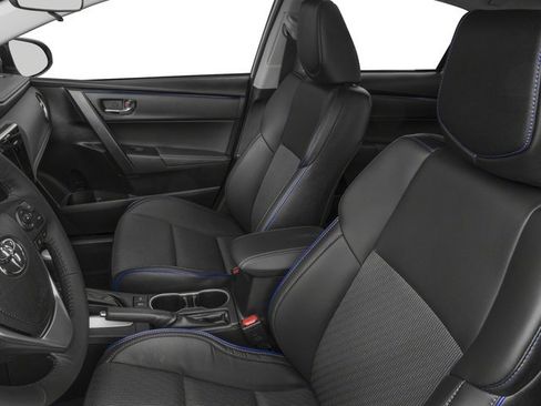 Used 2018 Toyota Corolla SE FWD image 9