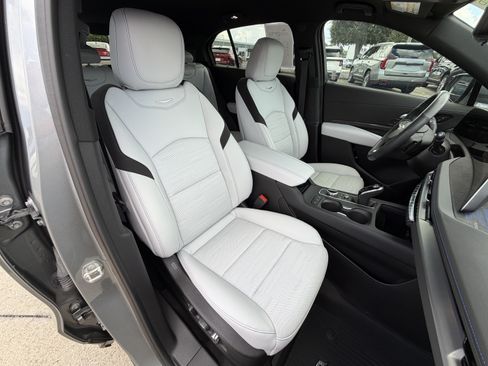 Certified 2024 Cadillac XT4 Sport AWD/4WD image 19