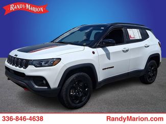 Used 2024 Jeep Compass Trailhawk w/ Trailhawk Convenience Group AWD/4WD video 1