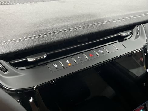 New 2026 Jeep Grand Cherokee L Limited AWD/4WD image 24