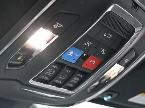 Used 2022 Jeep Wagoneer Series II image 24