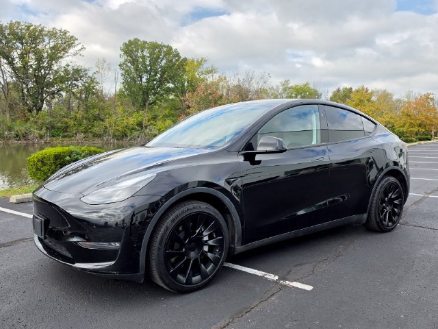 Used 2023 Tesla Model Y Long Range AWD/4WD image 15