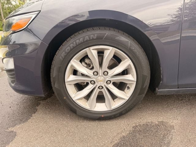 Used 2025 Chevrolet Malibu LT FWD image 21
