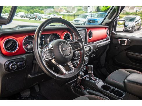 Used 2021 Jeep Wrangler Unlimited Rubicon AWD/4WD image 11