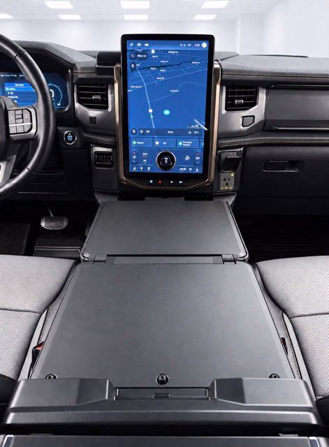 Used 2022 Ford F150 Lightning Lariat AWD/4WD image 30