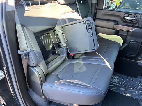 Used 2021 GMC Sierra 2500 Denali w/ Denali Ultimate Package image 19