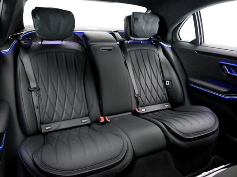 Used 2025 Mercedes-Benz S 63 AMG S w/ AMG Night Package image 13