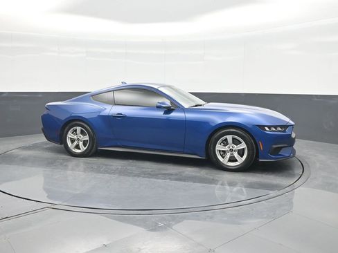 Certified 2024 Ford Mustang Coupe image 11