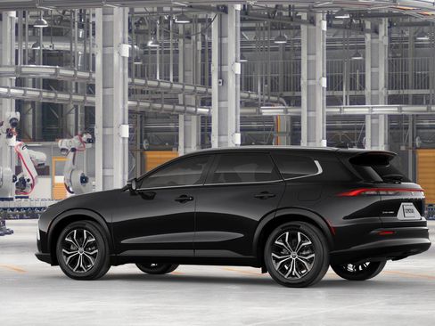 New 2026 Toyota Crown Signia AWD/4WD image 7