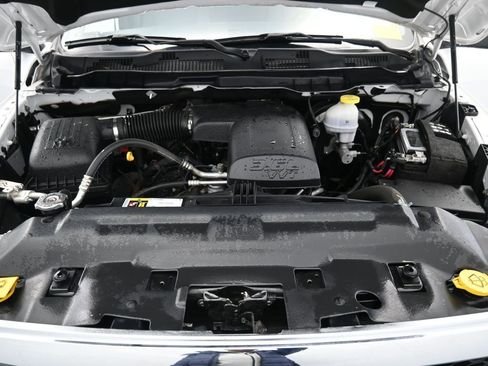 Used 2024 RAM 1500 Classic SLT image 13