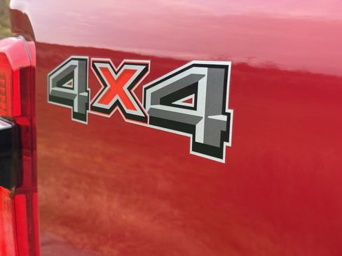 Used 2024 Ford F350 Platinum image 12