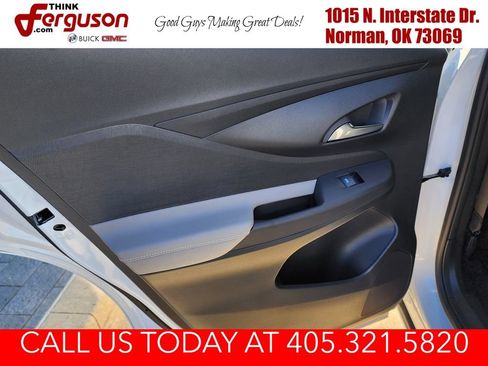 New 2026 Buick Envista Preferred FWD image 38