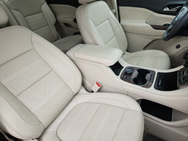 Used 2020 GMC Acadia Denali w/ Trailering Package AWD/4WD image 22