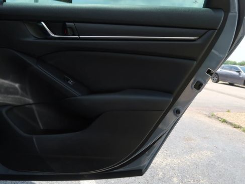 Used 2022 Honda Accord Sport image 45