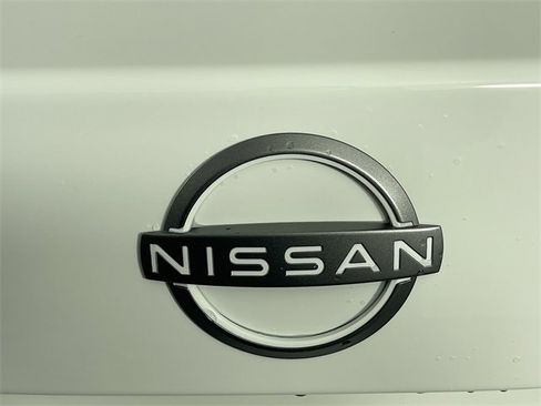 New 2025 Nissan Sentra SV image 18