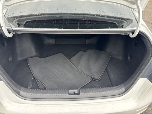 Used 2023 Honda Accord EX image 16