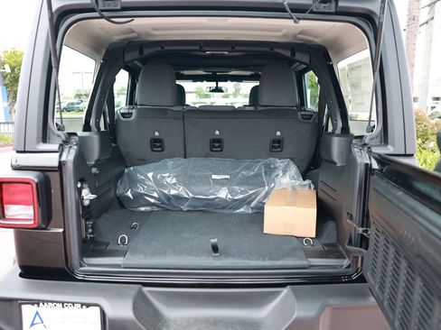 New 2026 Jeep Wrangler Unlimited Sport AWD/4WD image 32