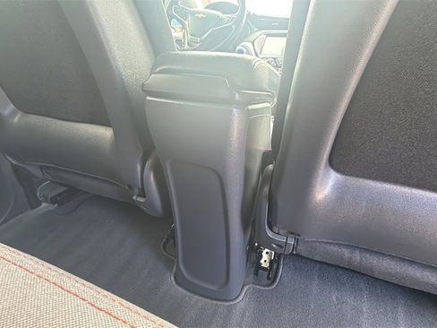 Used 2021 Chevrolet Bolt LT image 17