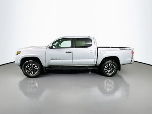 Certified 2020 Toyota Tacoma TRD Sport w/ Technology Package RWD image 8
