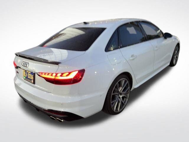 Used 2022 Audi S4 Prestige AWD/4WD image 5
