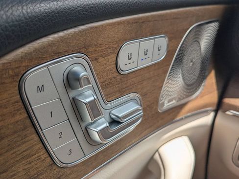 Certified 2024 Mercedes-Benz GLS 450 4MATIC image 11