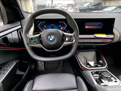 Used 2025 BMW X3 xDrive30i w/ Premium Package image 8