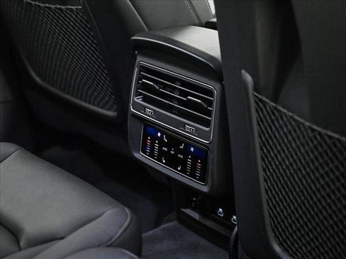 Certified 2026 Audi Q7 3.0T Premium Plus w/ Premium Plus Package AWD/4WD image 18