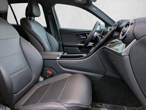 Certified 2025 Mercedes-Benz GLC 300 image 22