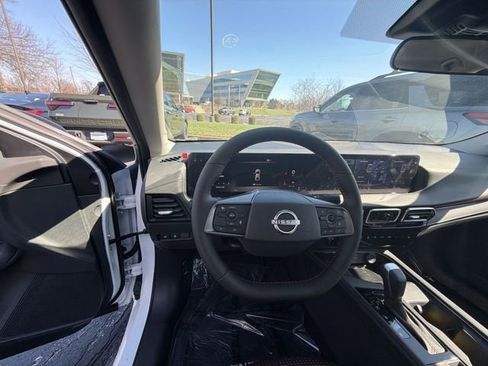 New 2026 Nissan Sentra SR image 14