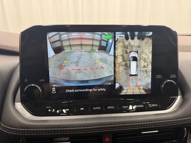 Used 2023 Nissan Rogue Platinum AWD/4WD image 17