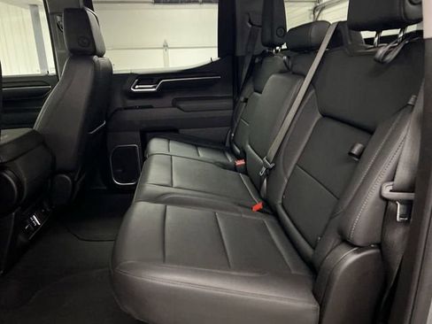 Certified 2025 GMC Sierra 1500 SLT AWD/4WD image 25