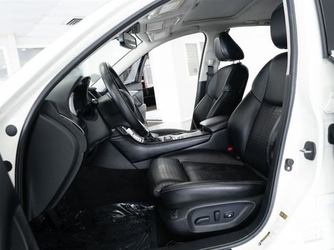 Used 2019 INFINITI Q50 Signature Edition image 12