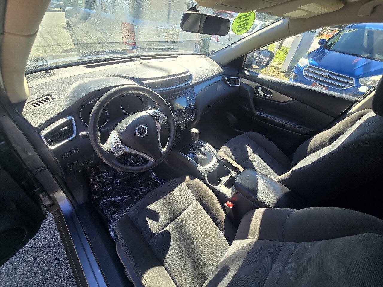 Used 2015 Nissan Rogue SV AWD/4WD image 20