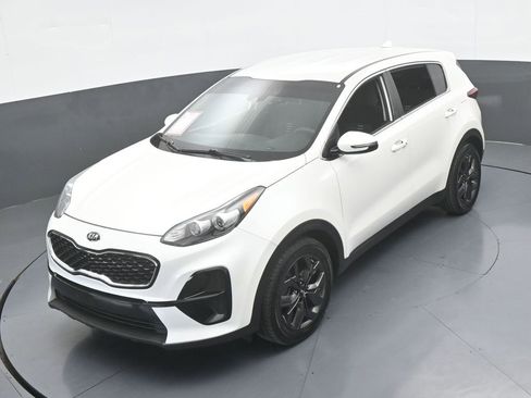 Used 2022 Kia Sportage LX w/ LX FWD Value Edition Package image 44