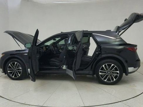 Used 2024 Acura ZDX A-Spec image 74