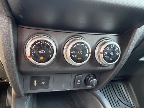 Used 2021 Mitsubishi Outlander Sport ES FWD image 18