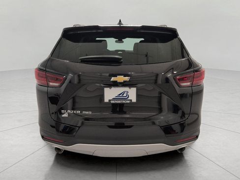 Used 2023 Chevrolet Blazer LT AWD/4WD image 25