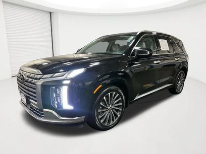 Used 2023 Hyundai Palisade Calligraphy w/ Cargo Package