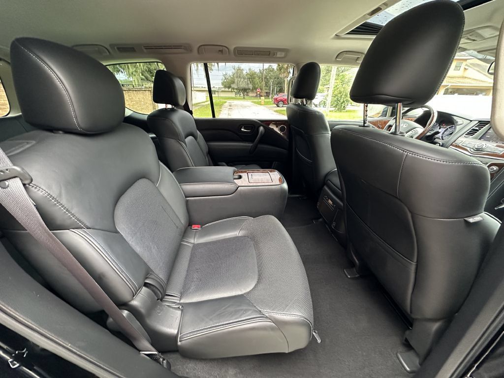 Used 2018 INFINITI QX80 2WD w/ Driver Assistance Package image 12