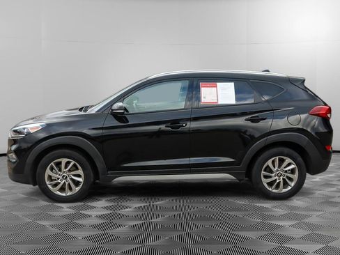 Used 2017 Hyundai Tucson SE Plus image 3