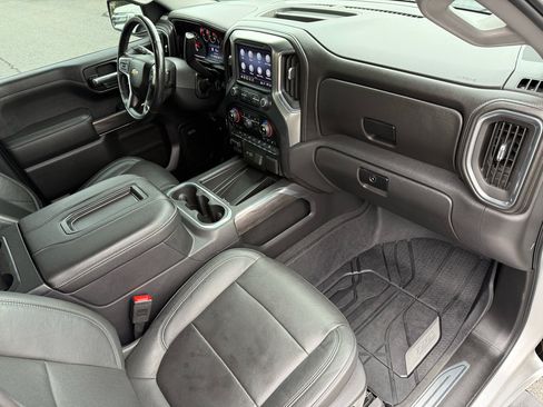 Used 2019 Chevrolet Silverado 1500 LTZ image 20