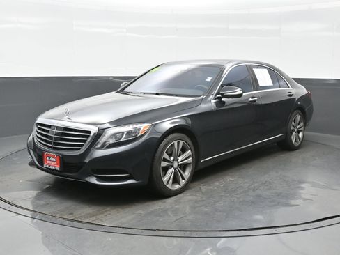 Used 2014 Mercedes-Benz S 550 Sedan image 2