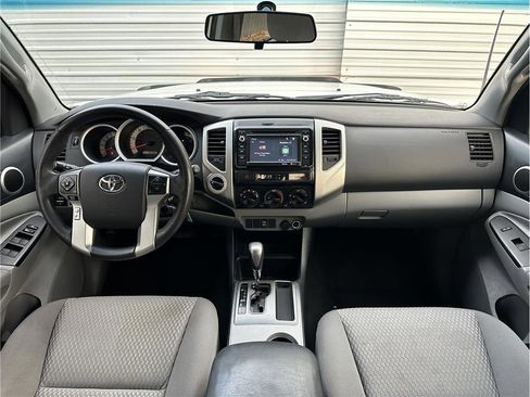 Used 2014 Toyota Tacoma 4x4 Double Cab image 17